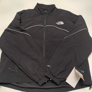 NWT! North Face wind jacket